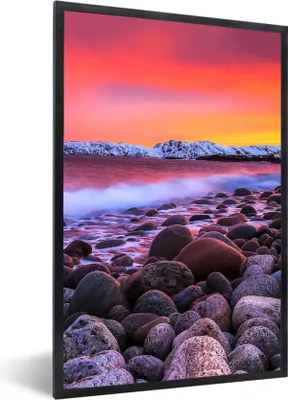 Produktbild von MuchoWow® Gerahmtes Poster Sonne - Steine - Schnee - Landschaft - Wasser 60x90 cm - Poster mit Schwarzem Bilderrahmen Wandposter Rahmen Foto Bilder - Kunst