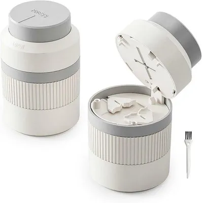 Image de Broyeur de pilules 3-en-1 - Coupe-tablettes et boîte de rangement - pour comprimés de petite et grande taille - portable, idéal pour les personnes âgées, les enfants, les animaux de compagnie et les voyages - couleur gris