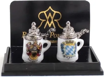 Image de Chopes à bière miniatures avec couvercle en étain, lot de 2, objet de collection