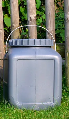 Produktbild von BasicNature Weithalstonne grau 20 L eckig
