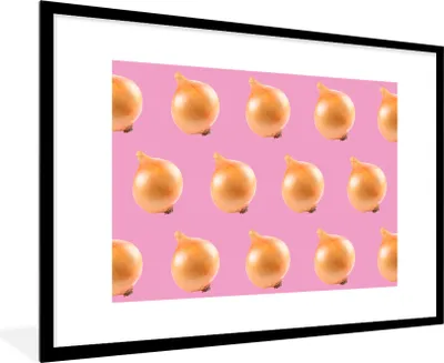 Produktbild von MuchoWow® MuchoWow® Gerahmtes Poster Gemüse - Zwiebeln - Rosa 90x60 cm - Poster mit zchwarzem Bilderrahmen - Wanddekoration - Fotos