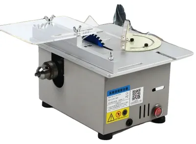 Obrázok produktu pre Mini okružná píla, vstupné napätie: 110–240 V, prevádzkové napätie: 12–24 V, výkon: 96 W, rozmery: 24 × 20 × 13 cm, hrúbka rezu: 1–29 mm