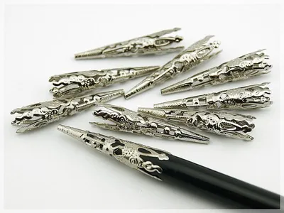Produktbild von Vintageparts 20 lange, filigrane Perlkappen silberfarben platiniert, 8 mm