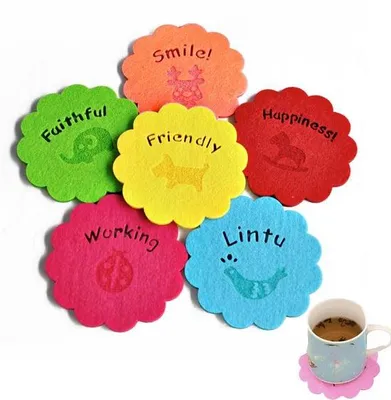 Image de Sous-verres ronds Vilten à motif floral pour verres et tables