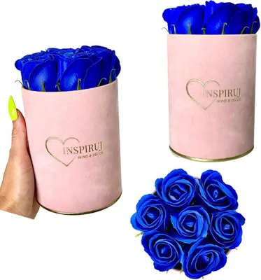 Obrázek produktu pro Flowerbox Inspiruj - Růžová krabička s mýdlovými růžemi - č. 1 námořnická modř
