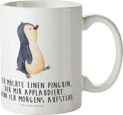 Produktbild von Mr. & Mrs. Panda Plastikbecher Pinguin marschieren - Weiß - Geschenk, Bruder, Aufstehen, Kinderbecher, Familie, Pott, Kindertasse, Pinguine, Camping Tasse, Applaus