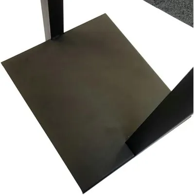 Produktbild von Bodenplatte für Kaminholzständer aus schwarzem Metall 150 x 25 x 26 cm