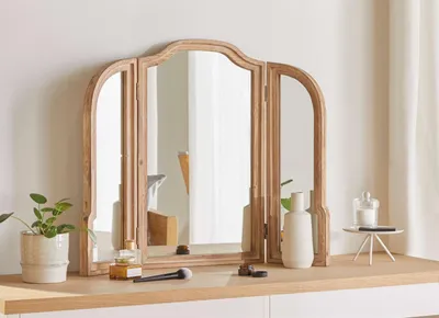 Produktbild von Spiegel "Nostalgie" mit Holzrahmen, Seitenteile klappbar, Klappspiegel im Antik Design, Wandspiegel, Frisierspiegel