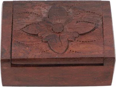 Productafbeelding van Houten Schatkist - Sieradendoos Decoratief - Woondecoratie Opbergen - Handgemaakt Uniek - 7x5x3 cm - Bruin