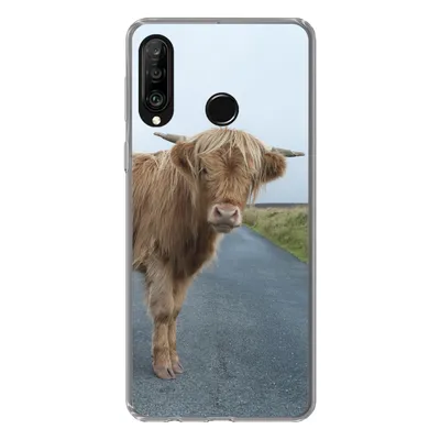 Produktbild von MuchoWow® Handyhülle Schutzhülle Hülle für Huawei P30 Lite Scottish Highlander - Straße - Gras Silikon Softcase Handy Hülle - Handyhülle