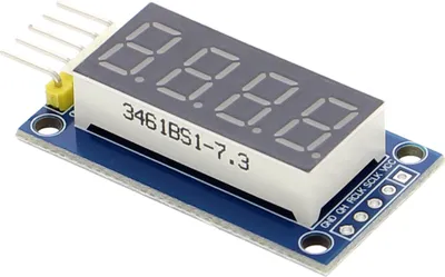 Produktbild von 7-Segment Display mit vier Ziffern auf PCB