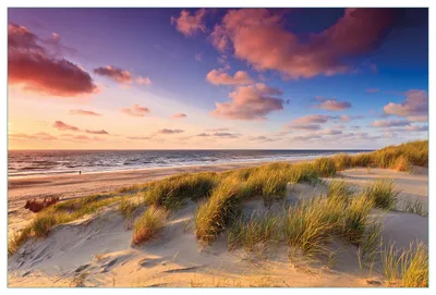 Produktbild von Wallario Küchenrückwand aus Glas, Größe: 90 x 60 cm, Motiv: Abendspaziergang am Strand - Sonnenuntergang über dem Meer | Spritzschutz | abwischbar | pflegeleicht | in