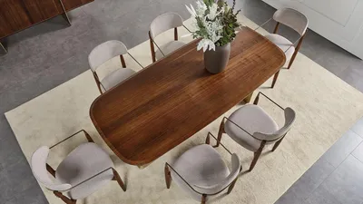 Productafbeelding van Moderne eetkamer set Bestaat uit eettafel en 6 stoelen Bruin 7-delig.