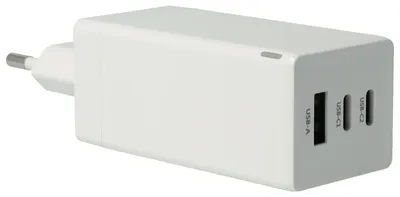 Produktbild von 3-Port USB-C Power Delivery PPS-Ladegerät mit 2x USB-C, 1x USB-A / Adapter 65W GaN Weiß