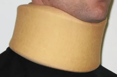 Produktbild von Halskrawatte, anatomisch haut>>>>Ausf.: Nackenhöhe 12 cm