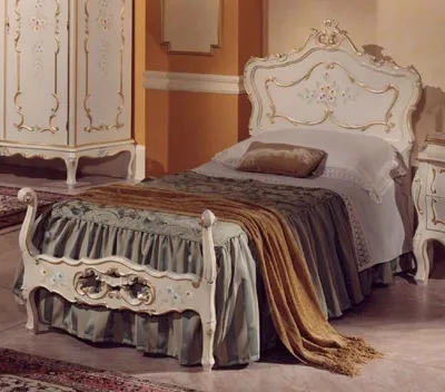 Produktbild von Casa Padrino Luxus Barock Einzelbett Elfenbein / Mehrfarbig / Gold - Prunkvolles Barockstil Massivholz Bett - Luxus Schlafzimmer Möbel im Barockstil - Luxus Qualität -  Italy