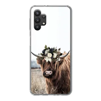 Produktbild von MuchoWow® Handyhülle Schutzhülle Hülle für Samsung Galaxy A32 5G Schottischer Highlander - Blumen - Tiere Silikon Softcase Handy Hülle - Softcase