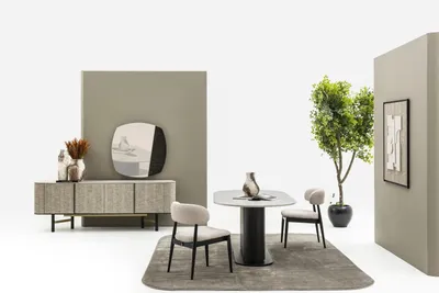 Produktbild von Elegantes Esszimmer Set aus Holz in Beige mit Tisch, Stühlen