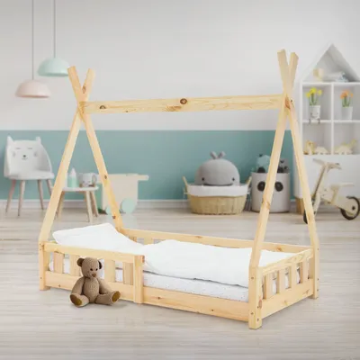 Obrázek produktu pro ML-Design dětská postel tipi 70x140 cm s ochranou proti vypadnutí a roštovým rámem, přírodní, z borovicového dřeva, domácí postel s ohrádkou, podlahová postel, dřevěná postel