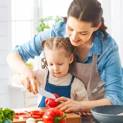 Produktbild von Sichere Kindermesser Set - 3-teilige Kochmesser für Gemüse und Obst - Perfektes Geschenk für Kinder ab 3 Jahren