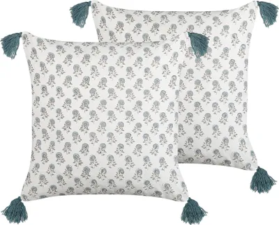 Obrázek produktu pro BELIANI Sada 2 dekorativních polštářů bílé/modré bavlna 45 x 45 cm květinový vzor střapce ručně vyrobený potah boho styl