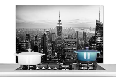 Produktbild von KitchenYeah®  Spritzschutz Küche - Küchenrückwand - Wandschutz für Herd und Spüle - New York City Schwarz-Weiß-Fotodruck 100x65 - Alu-Dibond (Alternative zum Spritzschutz aus Glas) - Hitzebeständig -