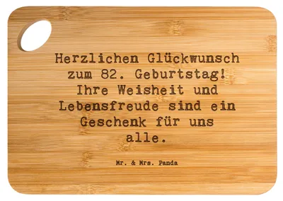 Produktbild von Mr. & Mrs. Panda vesperbrett Spruch 82. Geburtstag - Transparent - Geschenk, Schneidebrett, achtzigster zweiter, Geburtstagsgeschenk, Erinnerungen, Weisheit, einzigartig