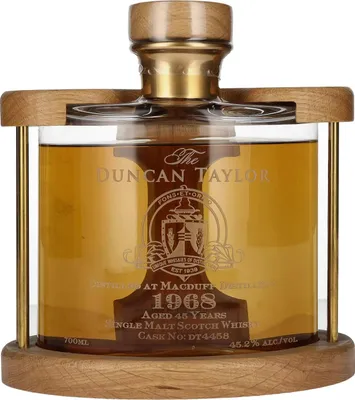 Produktbild von Duncan Taylor MACDUFF 45 Years Old Tantalus 1968 45,2% Vol. 0,7l in Holzkiste