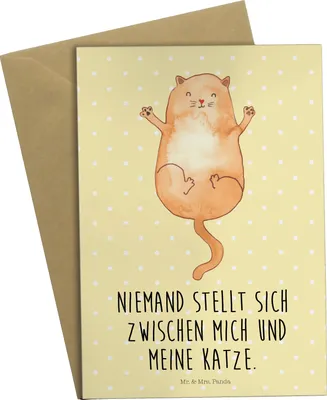Produktbild von Mr. & Mrs. Panda Klappkarte Katze Umarmen - Gelb Pastell - Geschenk, Cat, Grußkarten, hochzeitskarten, Glückwunschkarte, Katzen, Haustier, weihnachtskarten, dankeskarten