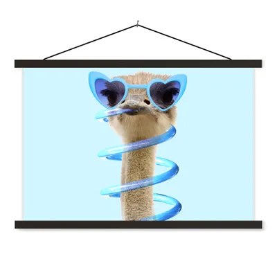 Produktbild von MuchoWow® Textilposter Strauß - Sonnenbrille - Blau - Tiere 120x80 cm mit schwarzem Rahmen - Wanddeko