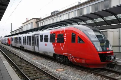 Produktbild von Piko Dieseltriebwg./Sound Desiro Saarlandbahn DB AG VI + 8pol. Dec. 52079