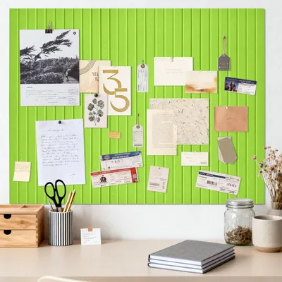 Productafbeelding van Zelfklevende prikbord 40 x 60 cm, fruitgroen. Kurkprikbord, viltprikbord, memobord, visionbord