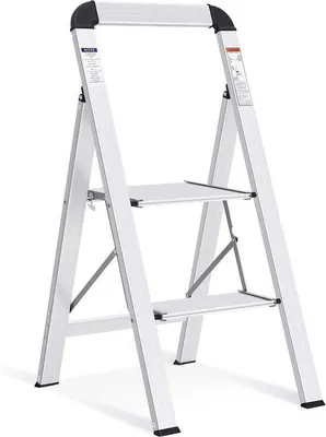 Produktbild von Famanu Aluminium Klappleiter mit 2 Stufen, rutschfesten Tritten und integriertem Handlauf - Silber