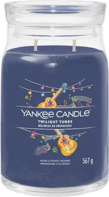 Produktbild von Yankee Candle - Twilight Tunes Signature Kerze ( in der Abenddämmerung ) - Duftkerze 567.0g