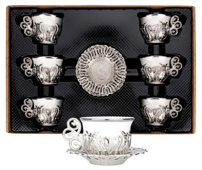 Produktbild von Türkisches Kaffeetassen-Set aus weißem Porzellan und Zinkmetall mit türkischen Motiven, 6 Tassen und Untertassen (Silber)