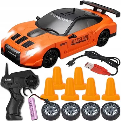 Produktbild von RC Drift Auto 1:24 4WD bis 15 km/h Ferngesteuertes Auto 2,4 GHz mit LED Driftreifen und Pylonen