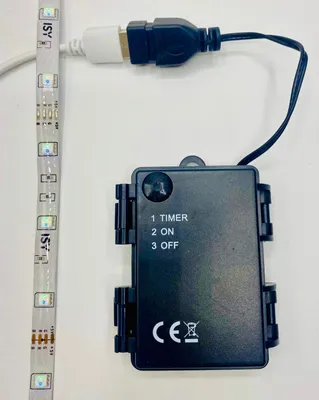 Produktbild von FADEDA Batteriebox f. 3x AA, ON/OFF/TIMER 6 Std. Betrieb/ 18 Std. Pause/USB-Anschluss / Höhe: 1 cm / 10cm USB Kabel / detailgetreue Krippen Figuren - Weihnachten Tisch Dekoration Krippe Zubehör