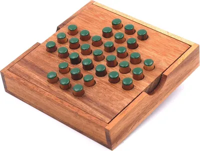 Produktbild von Solitaire, der unterhaltsame Klassiker aus edlem Holz