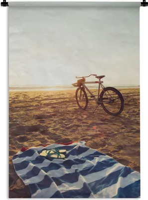 Produktbild von MuchoWow® Wandteppich Wandbehang Strand - Fahrrad - Handtuch 60x90 cm Tapisserie Dekoration Wandtuch - Foto-Teppich - Abwaschbar