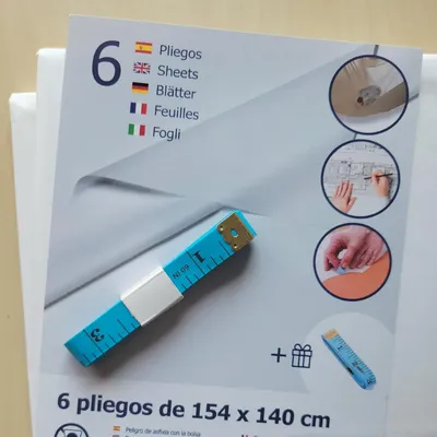 Produktbild von Papierbögen weiß, semi-transparent, 154 x 144 cm, 30 g, zum Basteln
