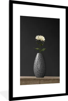Produktbild von MuchoWow® Gerahmtes Poster Stillleben - Vase - Blume 60x90 cm - Poster mit Schwarzem Bilderrahmen Wandposter Rahmen Foto Bilder - Dekoration - Wandposter Wohnzimmer - Hochwertig