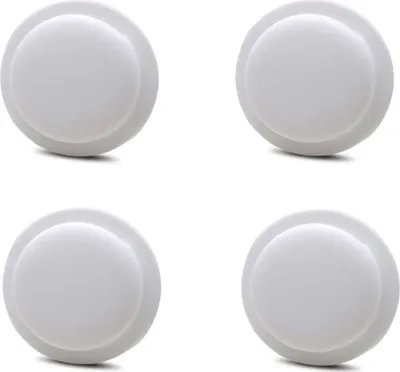 Immagine prodotto di confezione da 4 - Custodia in silicone per Apple AirTags 2021 - Custodia autoadesiva - Custodia bianca