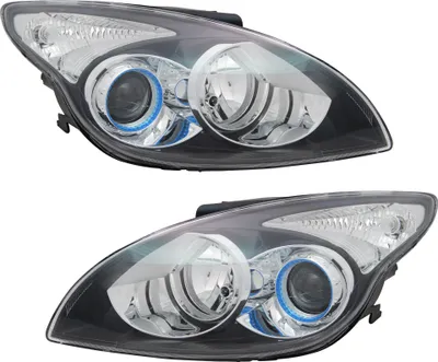 Produktbild von TYC Scheinwerfer Set für Hyundai i30 FD H1 / H7 4/2009 - 11/2011 Schwarz LWR