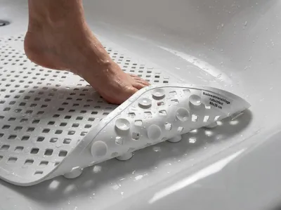 Immagine prodotto di Tappetino da vasca Homerella antiscivolo, delicato sulla pelle, 88x39 cm con sistema di aggancio | Tappetino antiscivolo per vasca da bagno senza BPA | Tappetino da doccia lavabile in lavatrice, tappetino da bagno