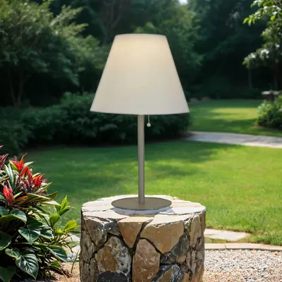 Obrázek produktu pro LED stolní lampa venkovní kovová solární IP44 68 cm vysoká ve stříbrné bílé barvě teplá bílá 3000 K venkovní lampa