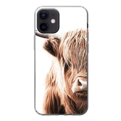 Produktbild von MuchoWow® Handyhülle Schutzhülle Hülle für iPhone 12 Schottischer Highlander - Kuh - Tiere Silikon Softcase Handy Hülle - Schutzhülle