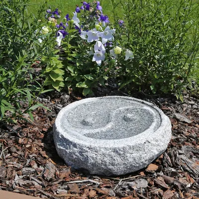 Produktbild von CLGarden Vogeltränke M2 Yin Yang aus Granit Naturstein Stein Garten Vogelbad