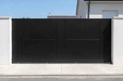 Produktbild von NALI Stahl-Schiebetor, 3,5 m breit, 160 cm hoch, schwarz
