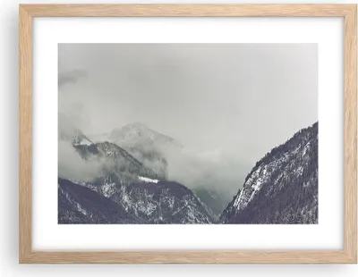 Produktbild von Gerahmtes Poster - Rahmen in heller Eiche - Berge Wald Nebel - 40x30 cm - Wand Bild - Wanddeko - Wandbilder - Kunstposter - Wandposter - Bilderrahmen - Bilder - Kunstdruck - Wandbild - P2NAA40x30-4270