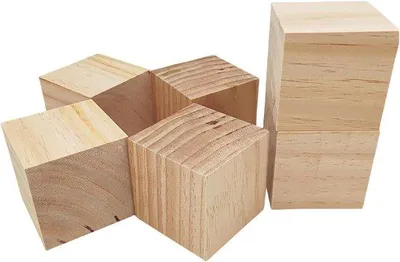 Produktbild von Holzblocke 8 cm - 6 Stücke - Natürliches Holz für Bastelarbeiten und Do-it-yourself-Projekte